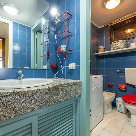 Allegra Panoramica 150 Mt Dal Mare Holiday home *